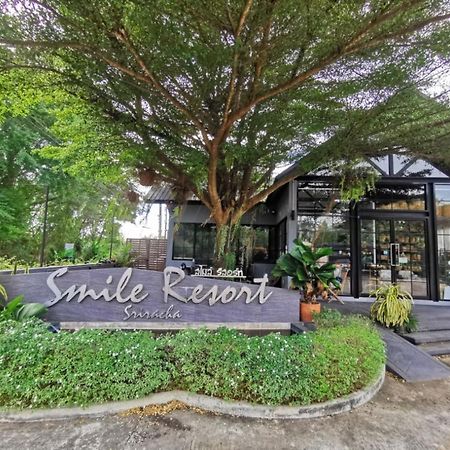 Smile Resort Sriracha Si Racha Dış mekan fotoğraf